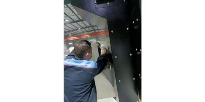 【腾博会官网阳光服务】践行服务理想，争当服务前锋